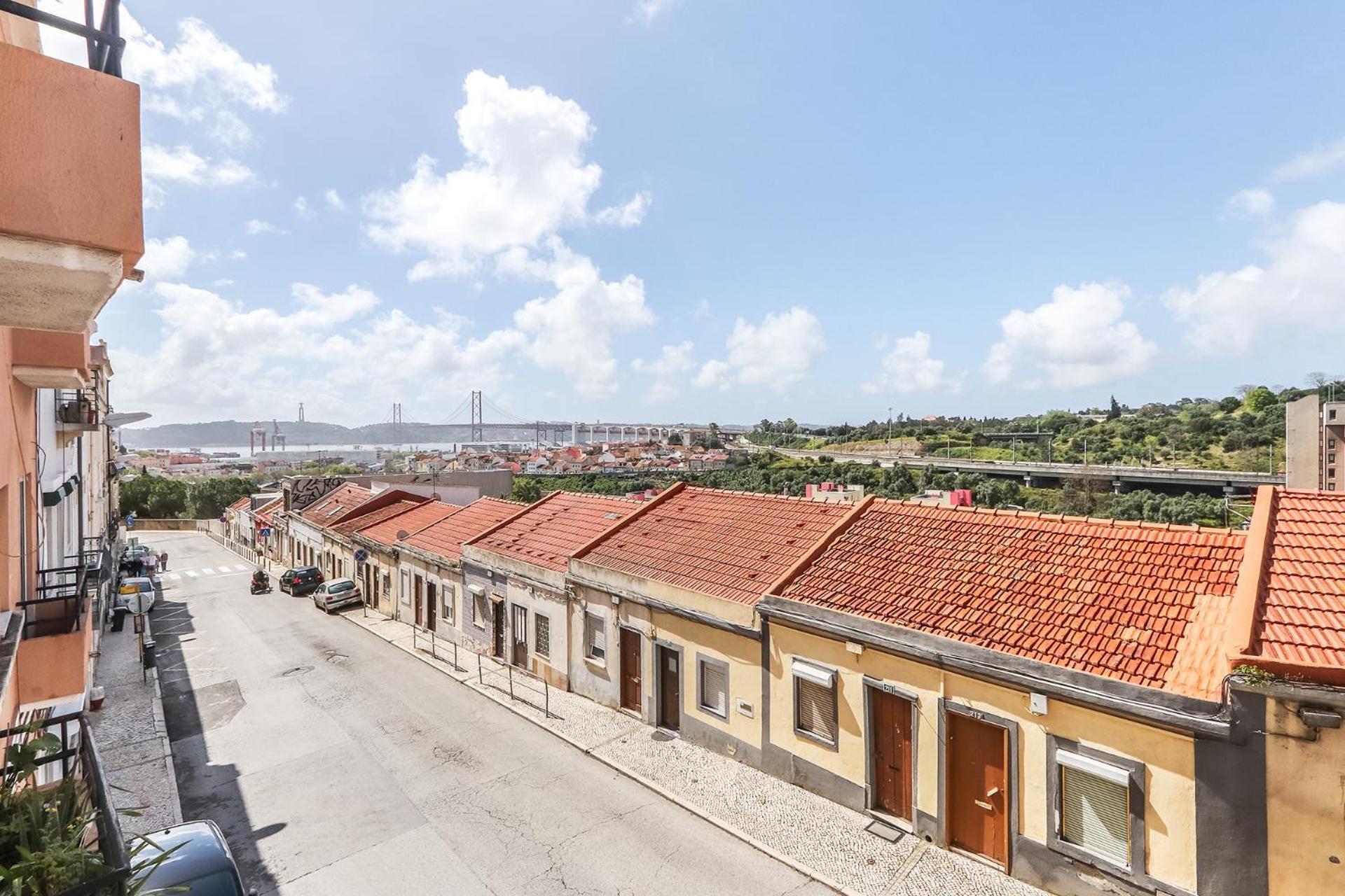 Vita Portucale ! Mp88 Building Lisbona Esterno foto